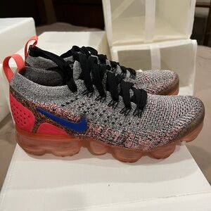 Nike vapormax size 5